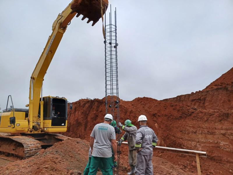 Início do estaqueamento da futura fábrica da Arcelor Mittal Gonvarri